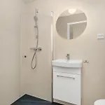 - Bedroom With Private Bathroom 스타방에르