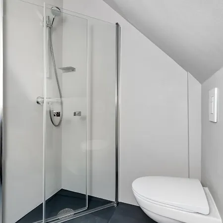 Guest house - Bedroom With Private Bathroom